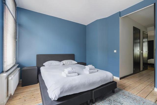 Resident Moose Bed & Breakfast Amsterdam Exterior photo